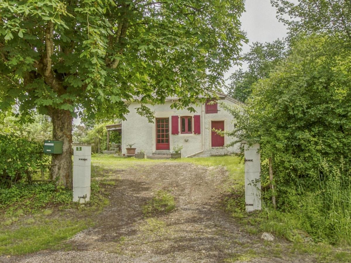 Villa Near Canal Du Nivernais Devay